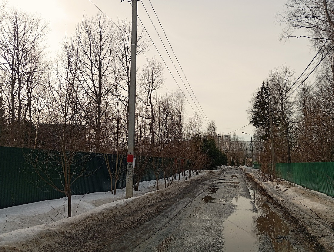 Продаётся земельный участок в г. Чехов в районе Офицерского поселка.
55 км. от МКАД.
8 соток. Земли населённых пунктов, Индивидуальное жилищное строение.
Электричество 15 кВт..
Участок ровный, сухой.
Круглогодичная доступность. Дороги чистят. В шаговой доступности вся городская инфраструктура.
Можем